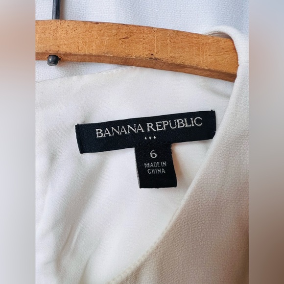 White dress - Picture 4 of 4